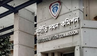 মালয়েশিয়া শ্রমবাজার দুর্নীতি: রিক্রুটিং এজেন্সি মালিকদের ব্যক্তিগত সম্পদ খতিয়ে দেখছে দুদক