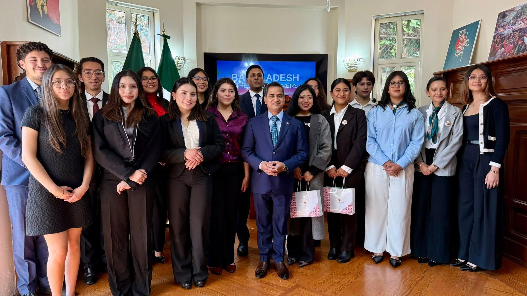 মেক্সিকোর বাংলাদেশ দূতাবাসে ইউনামের শিক্ষার্থীদের সঙ্গে ইন্টার‍্যাকটিভ সেশন অনুষ্ঠিত