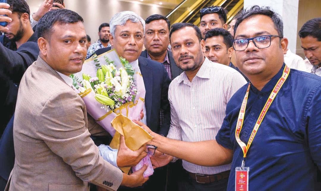 কুয়ালালামপুরে প্রতিমন্ত্রী অনিন্দ্য ইসলামকে যশোর জেলা সমিতির শুভেচ্ছা