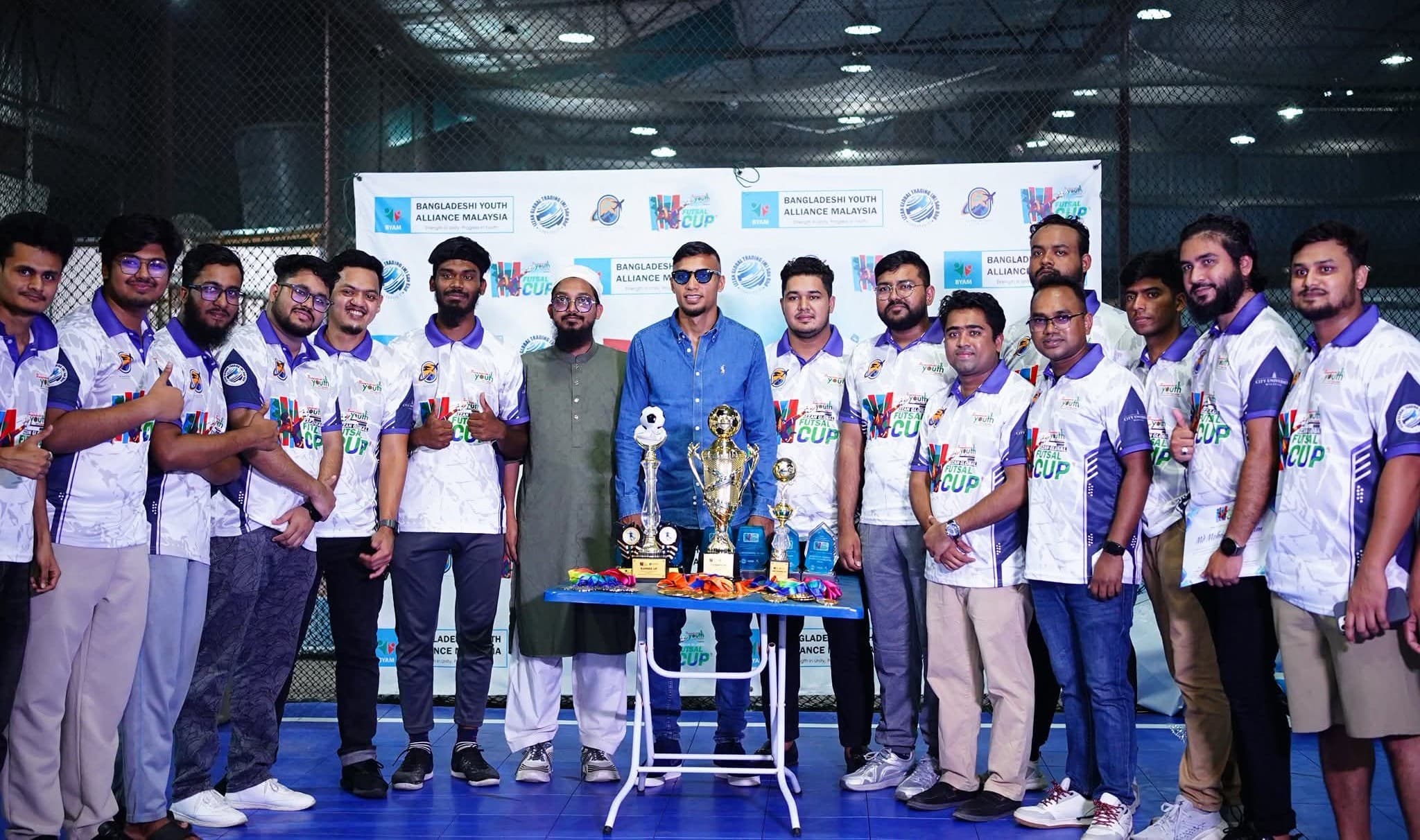 মালয়েশিয়ায় বাংলাদেশি শিক্ষার্থীদের ১০ দলের ফুটসাল টুর্নামেন্টে চ্যাম্পিয়ন আইআইইউএম