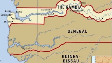 গাম্বিয়া উপকূলে ২০০ অভিবাসী নিয়ে নৌকা ডুবে নিহত ৭