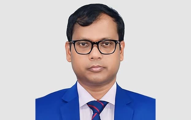 ডেগ বাণিজ্য এবং ডিসি সারওয়ার আলমকে প্রত্যাহার