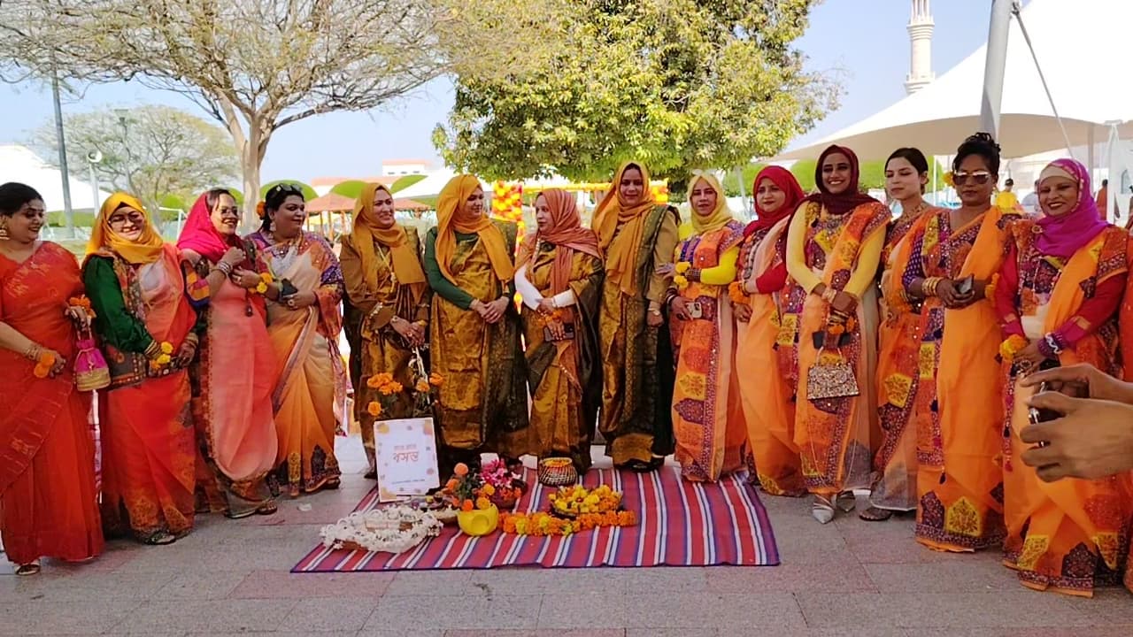 আবুধাবিতে বাংলাদেশ সমিতির নারী উইংয়ের বসন্ত উৎসব