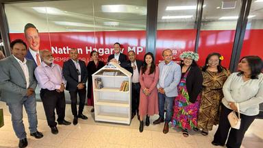 অস্ট্রেলিয়ায় সংসদ সদস্যের অফিসে উদ্বোধন হলো প্রথম স্ট্রিট লাইব্রেরি