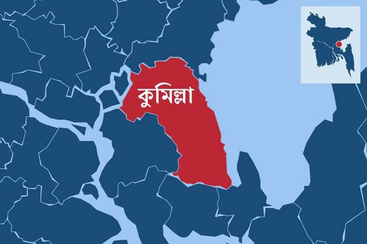 কুমিল্লায় বাসস্ট্যান্ডে চাঁদাবাজির অভিযোগে ৩ জন আটক
