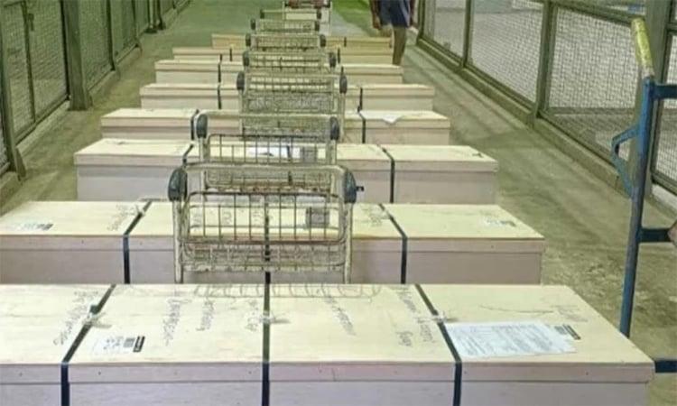 ওমানে সড়ক দুর্ঘটনায় নিহত ৮ প্রবাসীর মরদেহ দেশে ফিরল