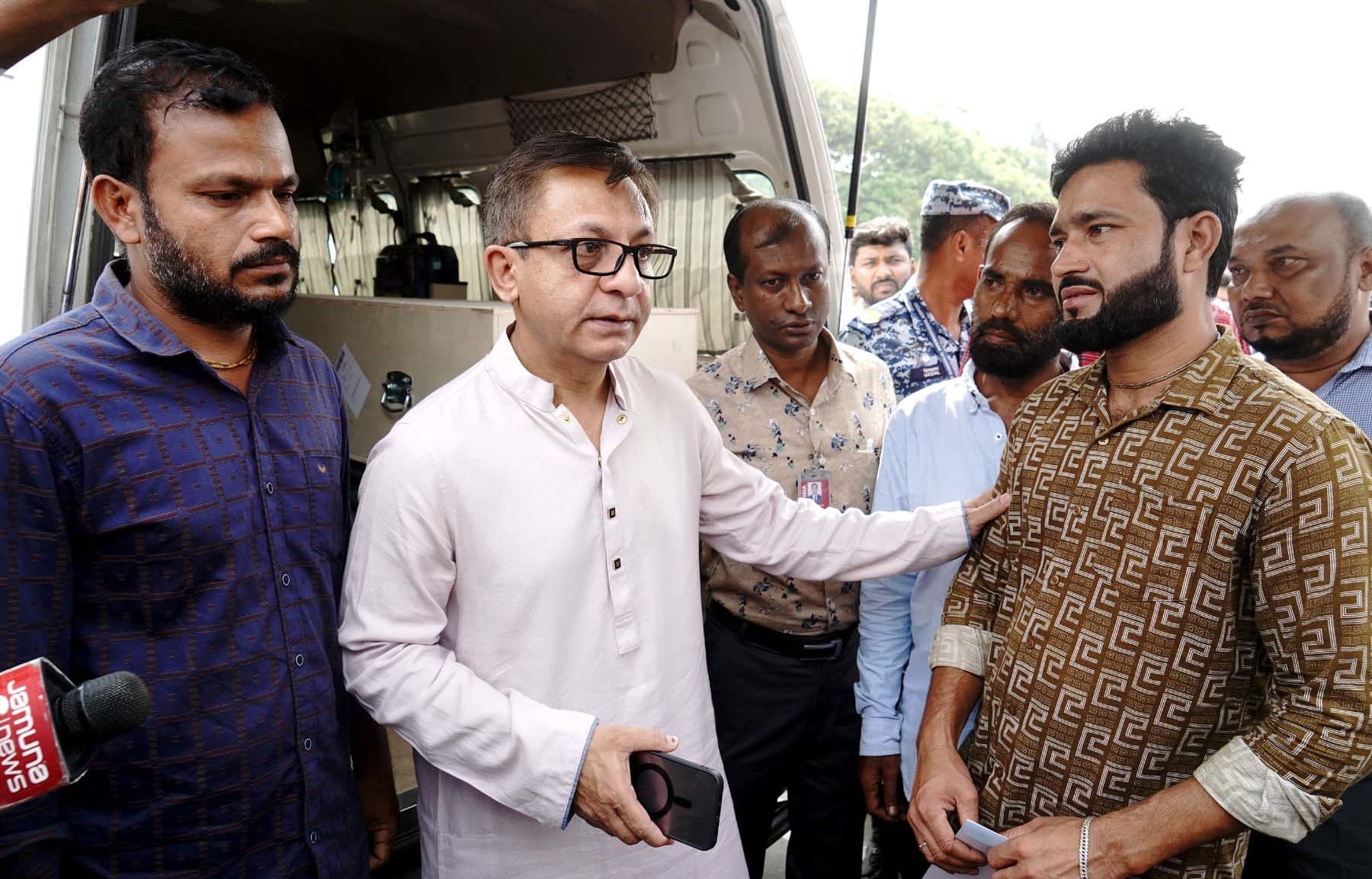 বাহরাইনে ক্ষেপণাস্ত্র হামলায় নিহত প্রবাসী গিরিশের মরদেহ দেশে পৌঁছেছে