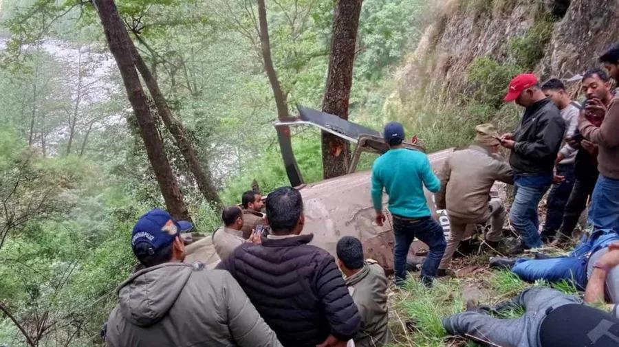 ভারতে হেলিকপ্টার বিধ্বস্ত, পাইলটসহ নিহত ৬