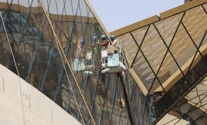 ১০ মাসে প্রায় ৪ লাখ বাংলাদেশি সৌদি আরব গেছেন